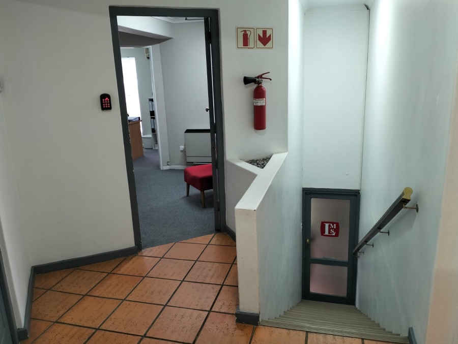 To Let Commercial Property for Rent in Durbanville Western Cape